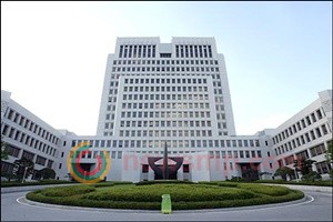 ▲ 대법원은 환자를 직접 보지 않고 병원 밖에서 전화로 처방전 발행을 지시한 의사에 대해 의료법 위반에 해당하지 않는다고 판단했다.