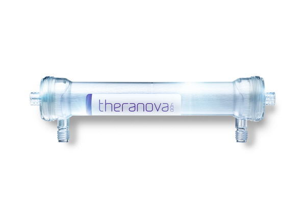 ▲ 박스터의 인공신장기용 혈액여과기 테라노바(Theranova)를 이용한 확장된 혈액투석(Expanded hemodialysis, HDx)이 사망의 위험을 약 25% 낮췄다는 연구 결과가 보고됐다.